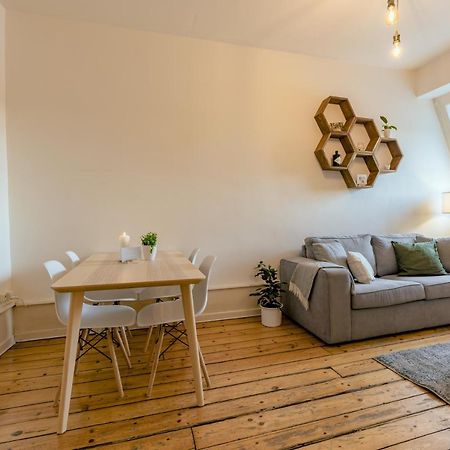 Eigene Wohnung Im Stadtzentrum Mit Wunderschoener Dachterrasse Біль Екстер'єр фото